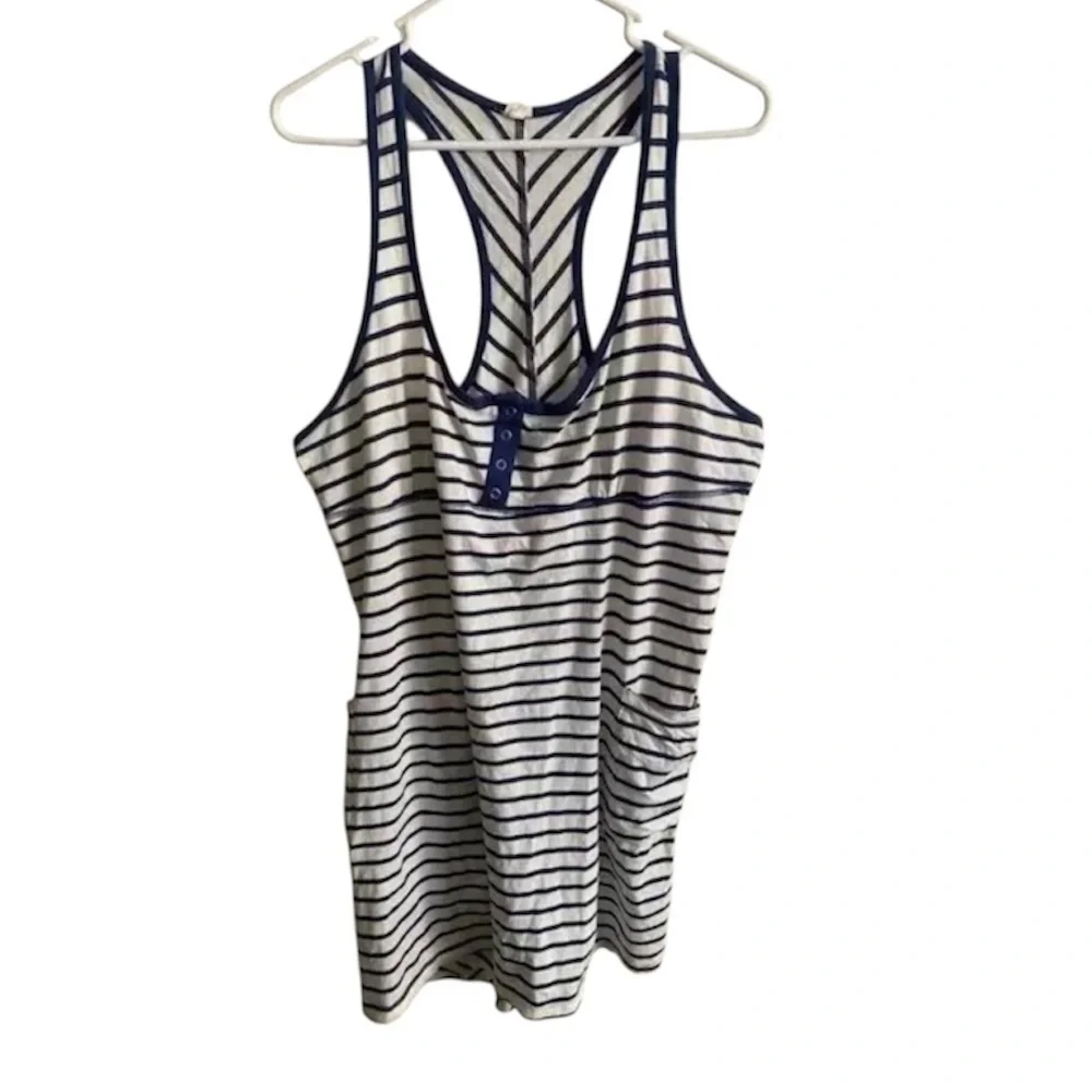 💥Xhilaration Stripped Cover-Up XL